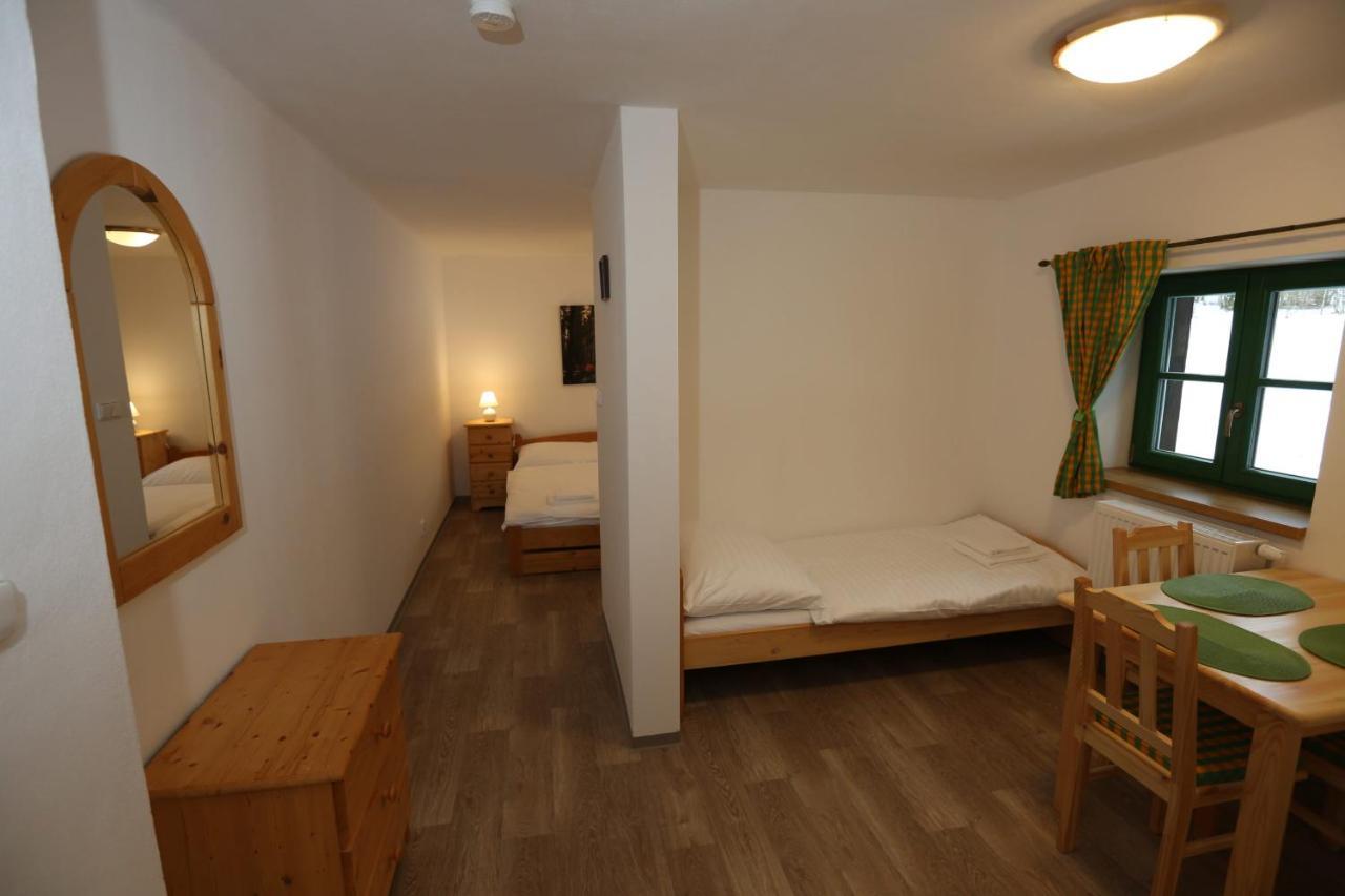 Chata Rozhlas Železná Ruda Exterior foto